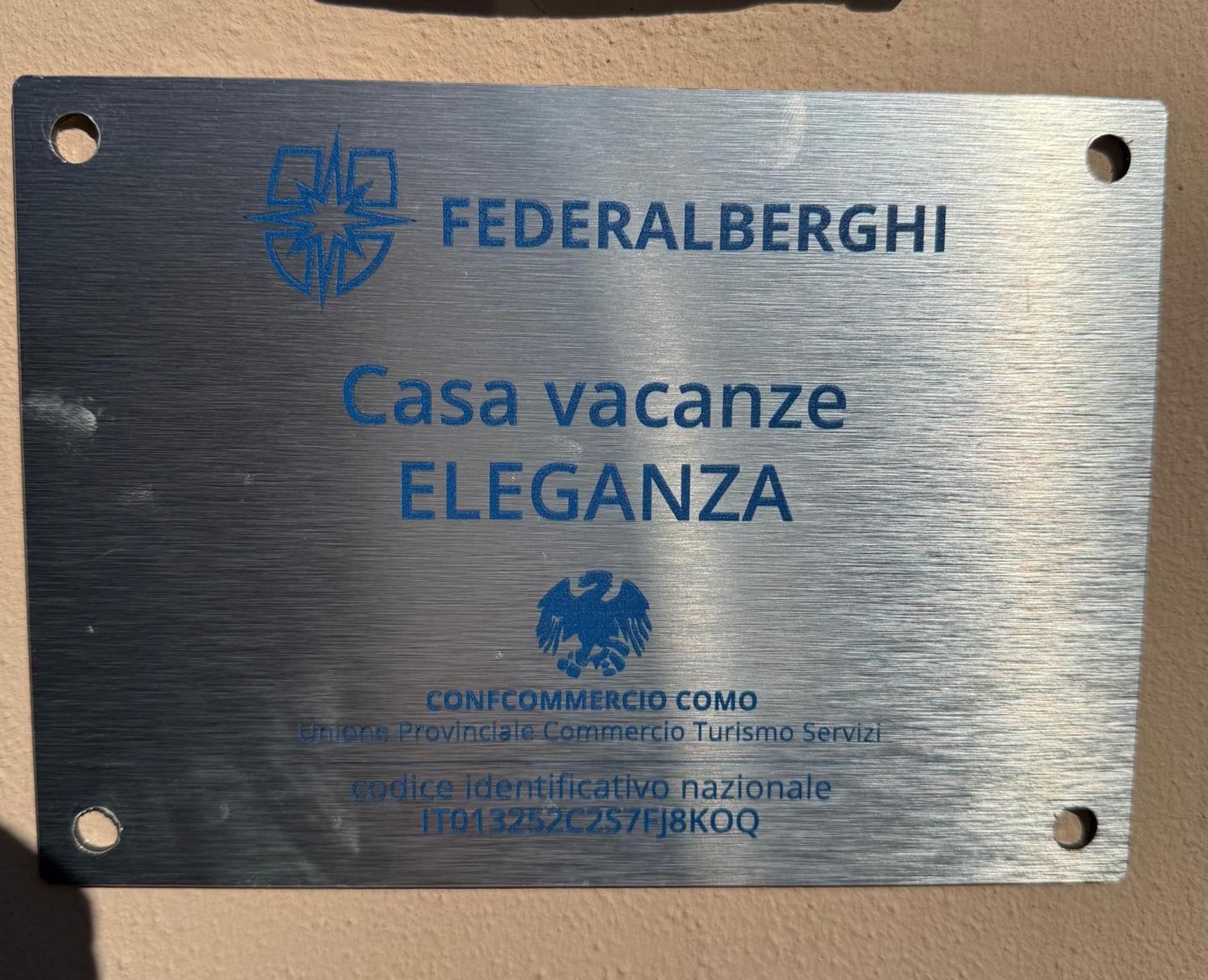 Casa Eleganza Apartment Tremezzo Bagian luar foto